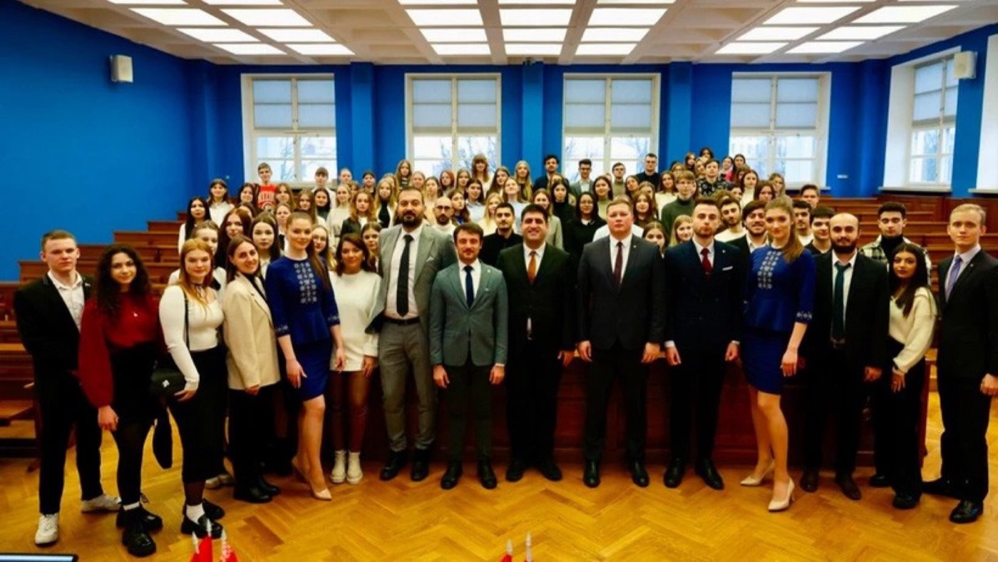 La reunión en la Universidad Estatal de Belarús